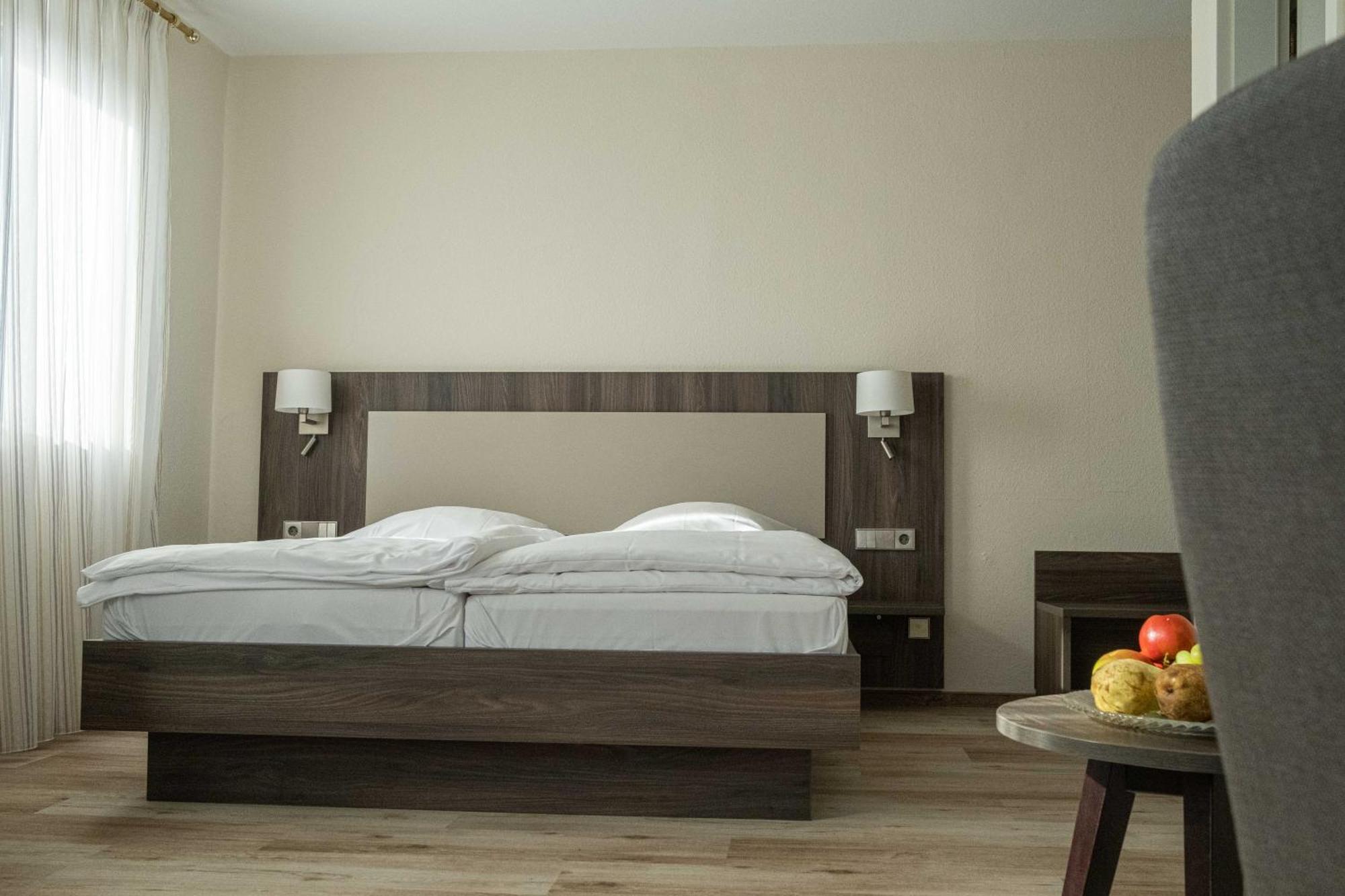 Hotel-Restaurant Kelter Esslingen am Neckar Ngoại thất bức ảnh